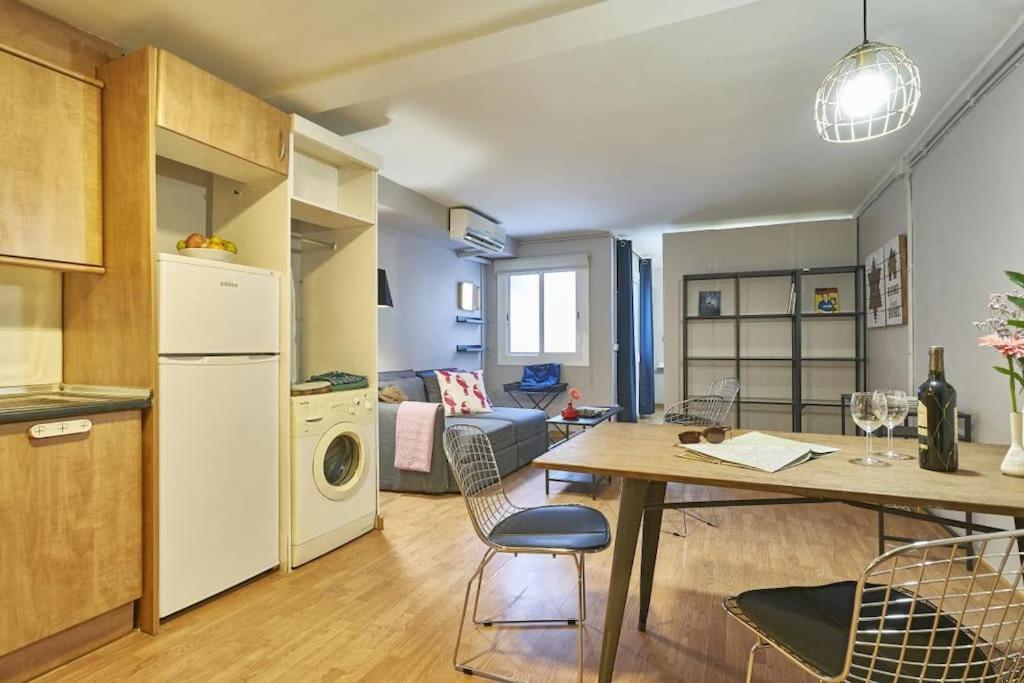Bebarceloner Sant Andreu Apartments - 1 Bedroom Kültér fotó